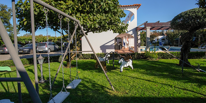Alminhas House