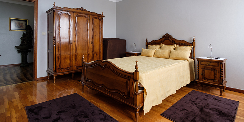 Alminhas House