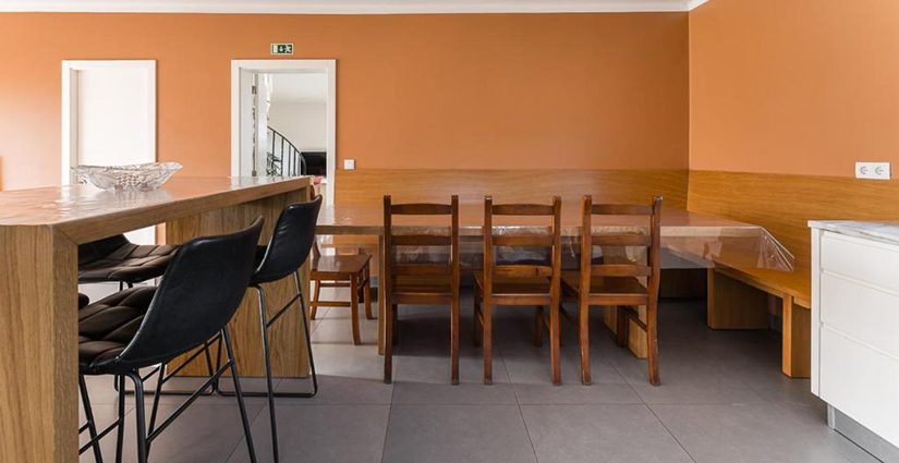 Beachfront Villa in Esposende