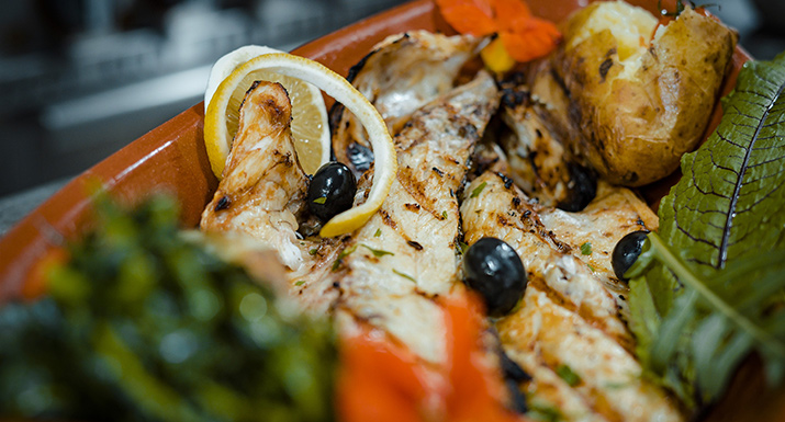 “O Robalo está aqui!” serve-se à mesa durante o mês de maio em Esposende