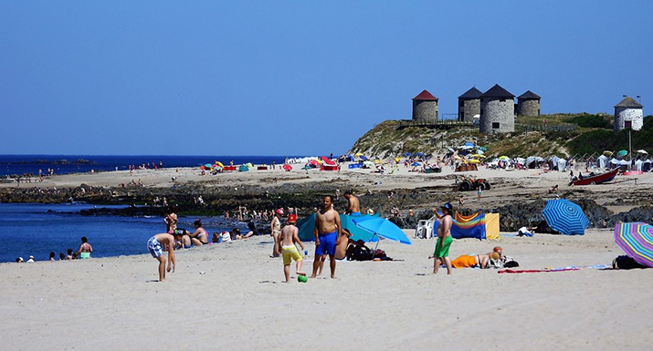 Praia de Apúlia é a preferida das famílias portuguesas